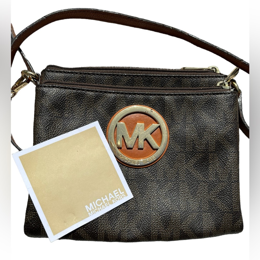 MICHAEL KORS Small Crossbody with Wallet section and card section